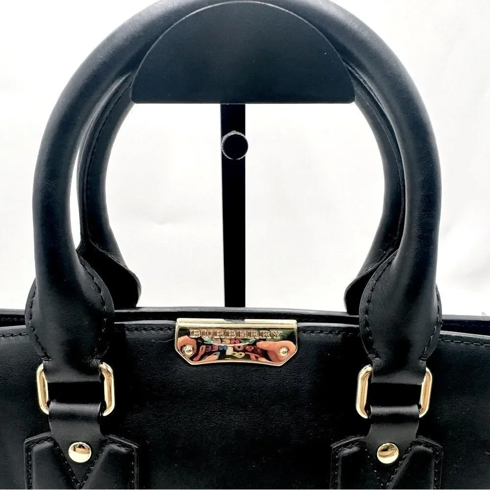 Auth Burberry Black Matte Leather Clifton Convertible 2way Handbag Purse